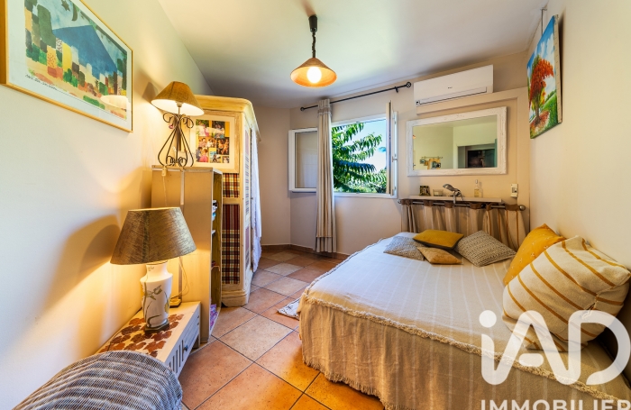 Vente Divers 152m&sup2; 5 pièces Sainte Marie