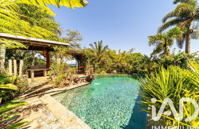 Vente Divers 152m&sup2; 5 pièces Sainte Marie