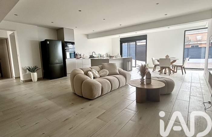 Vente Divers 140m&sup2; 5 pièces Le Tampon