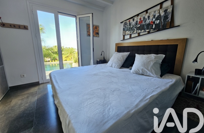 Vente Divers 141m&sup2; 5 pièces Saint Gilles les Bains