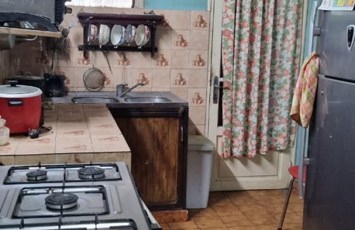 &Agrave; VENDRE   MAISON &Agrave; R&Eacute;NOVER   POTENTIEL EXCEPTIONNEL   SAINT-PIERRE (97410) GRANDS BOIS &agrave; 160 500 &euro; FAI