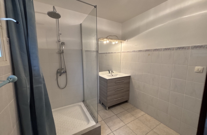 &Agrave; LOUER - MAISON T3 - SAINTE-MARIE