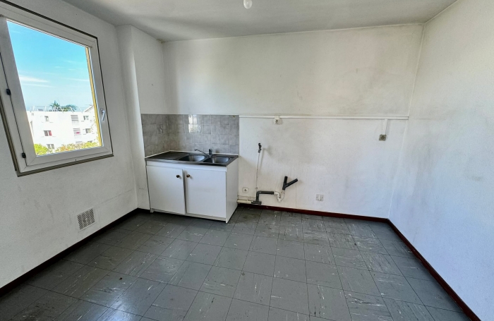 T3 - VIDE D'OCCUPATION - LES POETES