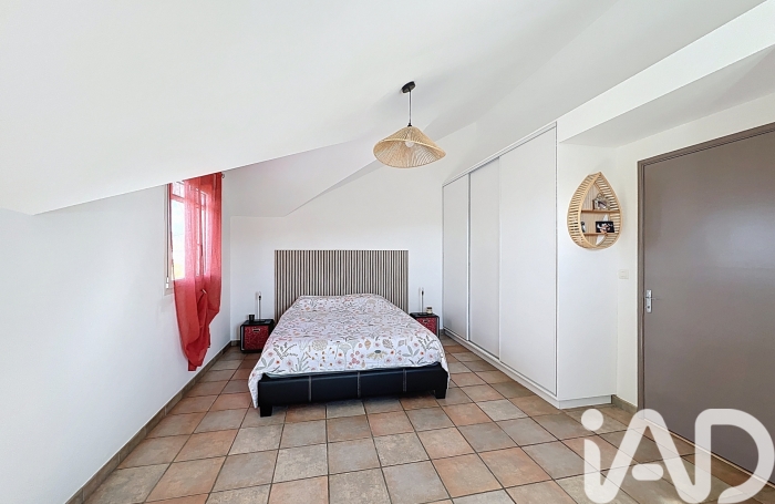 Vente Divers 202m&sup2; 6 pièces Le Tampon