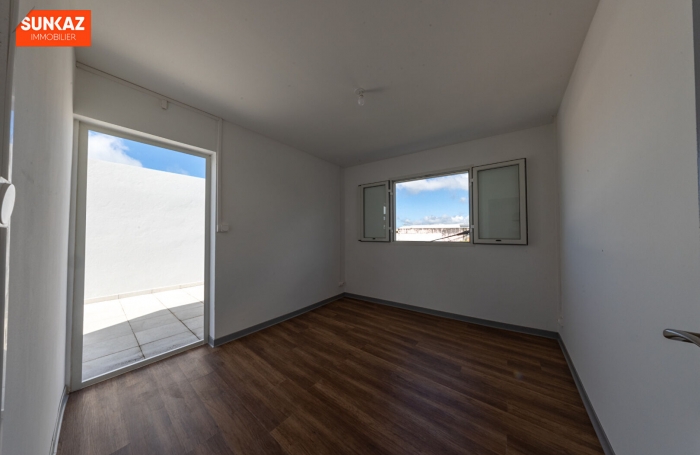 Location Appartement 79m&sup2; 4 pi&egrave;ces Le Tampon