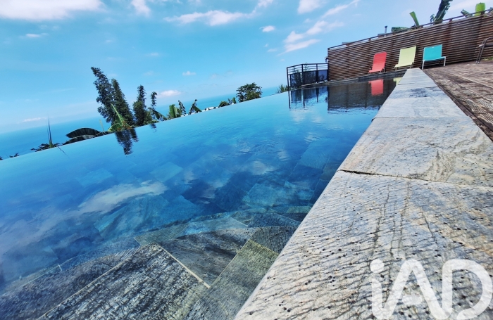 Vente Divers 200m&sup2; 7 pièces La Possession