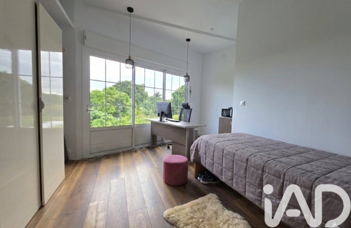 Vente Maison 270m&sup2; 11 pièces L'Entre Deux