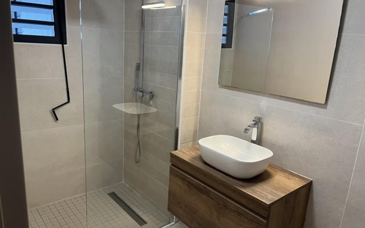 ST LEU CENTRE T2 BELLE TERRASSE