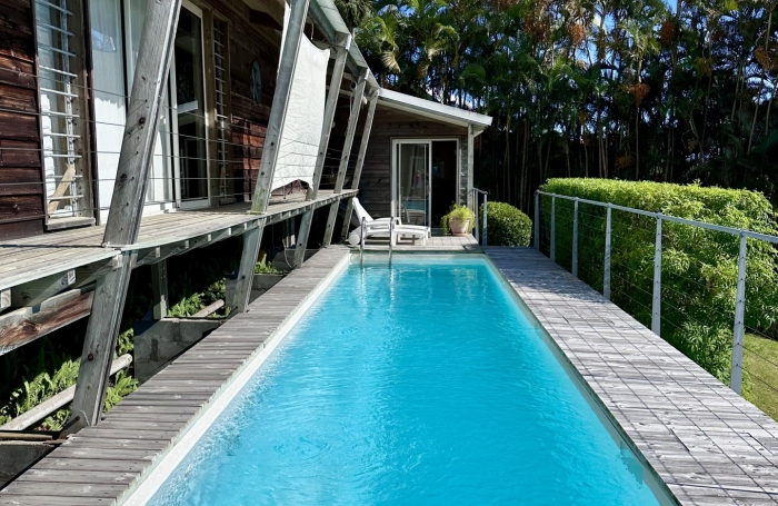 Vente Divers 104m&sup2; 5 pièces Sainte Marie