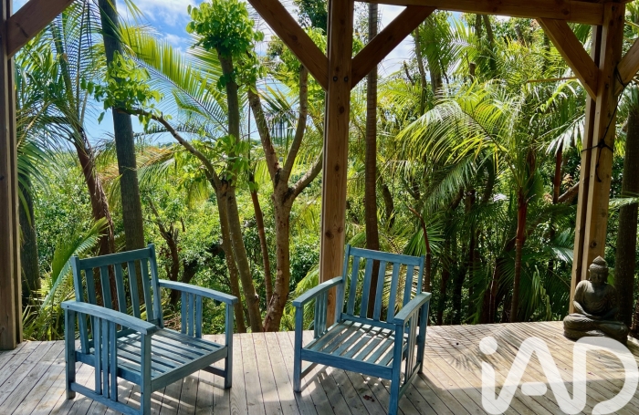 Vente Divers 104m&sup2; 5 pièces Sainte Marie