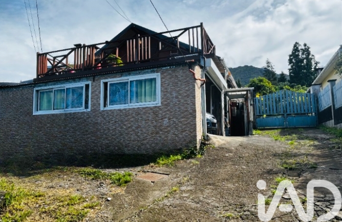 Vente Maison 106m&sup2; 5 pièces Saint Joseph