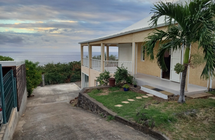 Villa T5 &agrave; la Pointe des Ch&acirc;teaux Saint-Leu