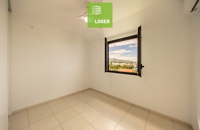 Location Appartement 61.16m&sup2; 4 pi&egrave;ces Saint-Pierre