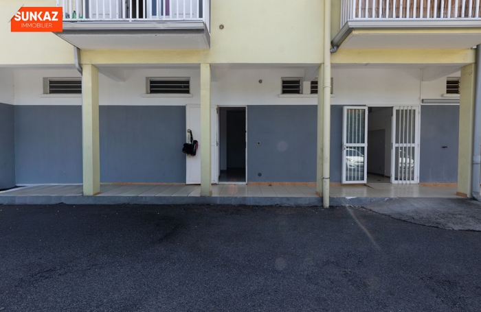 Location Local commercial 72m&sup2; Saint-Pierre