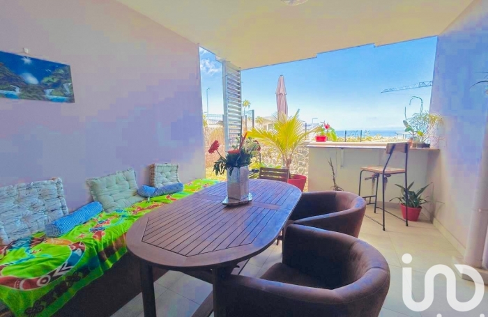 Vente Appartement 66m&sup2; 3 pièces Saint Gilles Les Hauts