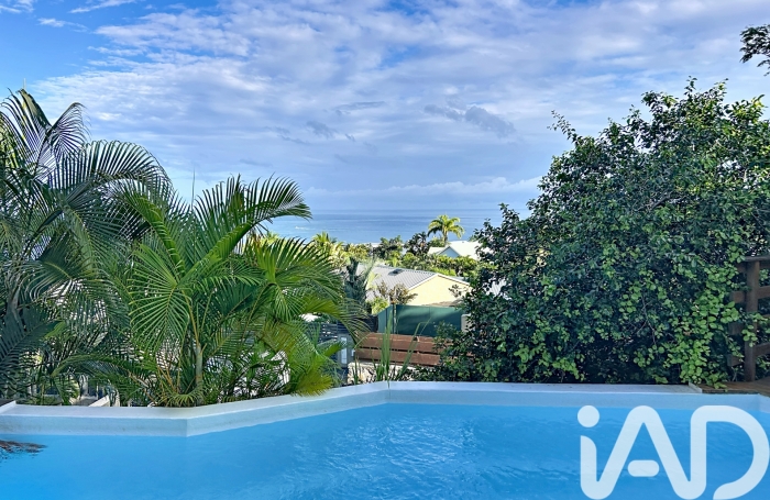 Vente Maison 148m&sup2; 5 pièces Saint Gilles les Bains