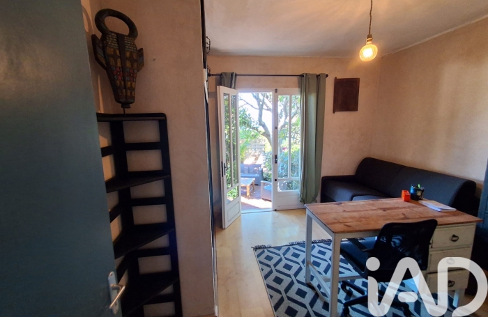 Vente Maison 147m&sup2; 6 pièces Saint Gilles Les Hauts