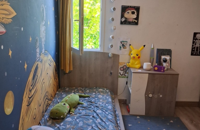 Vente Maison 147m&sup2; 6 pièces Saint Gilles Les Hauts