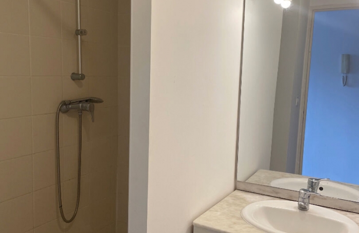 Location Appartement 19.66m&sup2; 1 pi&egrave;ce Saint-Pierre