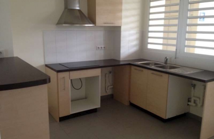 Location Appartement 58.48m&sup2; 2 pi&egrave;ces Saint Gilles Les Hauts