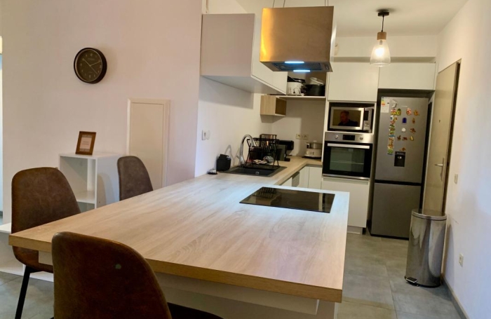 Vente Appartement 54m&sup2; 2 pièces Saint Gilles les Bains