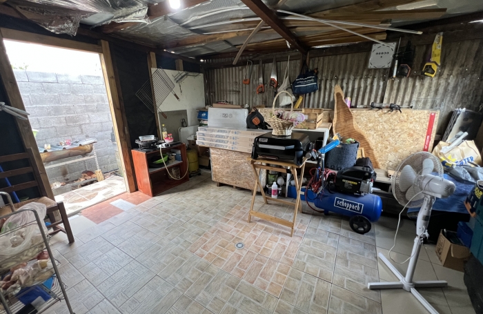 PLAINE DES CAFRES 97418 - COQUETTE VILLA F4 LUMINEUSE - TERRAIN PLAT - CADRE CHAMPETRE