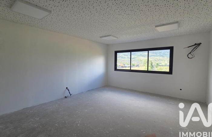 Vente Immeuble 1040m&sup2; Etang-Sale