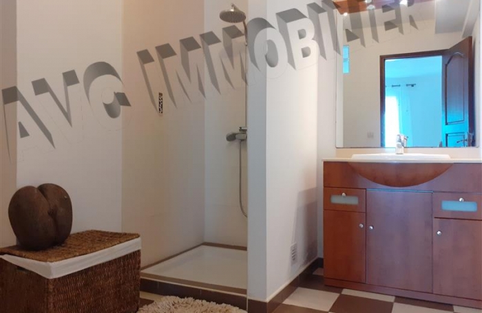 Location Maison 180m&sup2; 5 pi&egrave;ces Etang-Sale