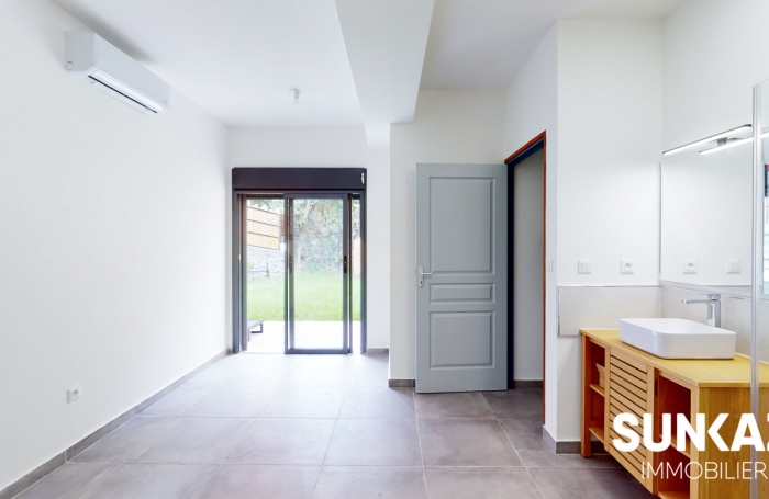 Location Maison 100m&sup2; 4 pi&egrave;ces Etang-Sale