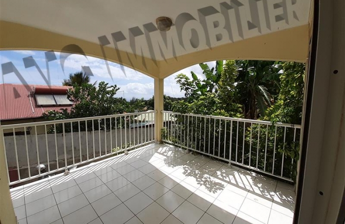 Vente Maison 100m&sup2; 4 pi&egrave;ces Rivi&egrave;re Saint Louis