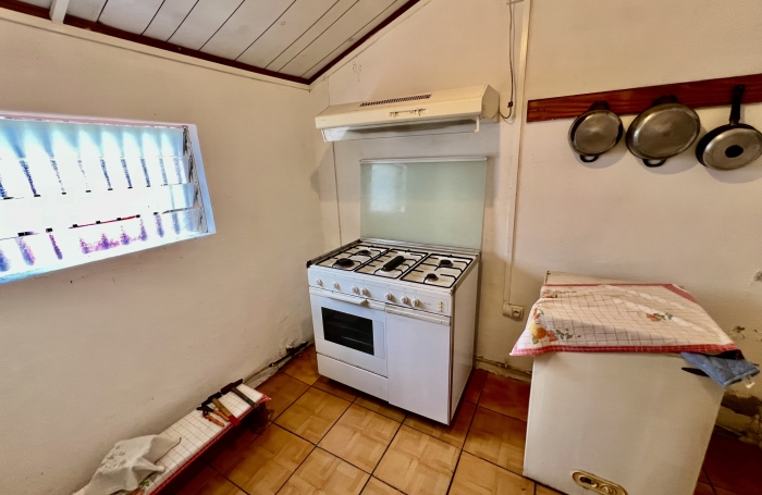 SAINT PIERRE 97410 - MAISON F4 &Agrave; RAFRA&Icirc;CHIR - QUARTIER RECHERCHE - PROCHE CHU SUD