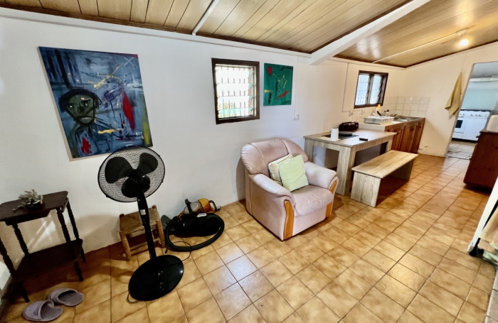 SAINT PIERRE 97410 - MAISON F4 &Agrave; RAFRA&Icirc;CHIR - QUARTIER RECHERCHE - PROCHE CHU SUD