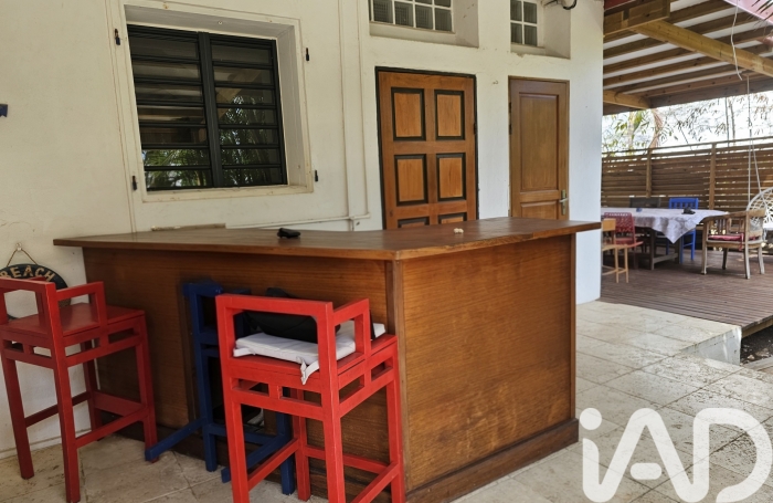 Vente Maison 174m&sup2; 7 pièces Saint Gilles les Bains