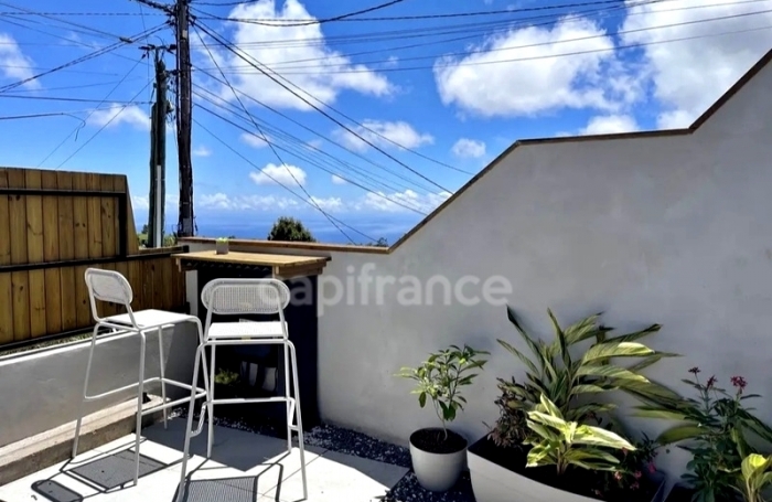 Vente Maison 90m&sup2; 5 pièces Saint Gilles Les Hauts