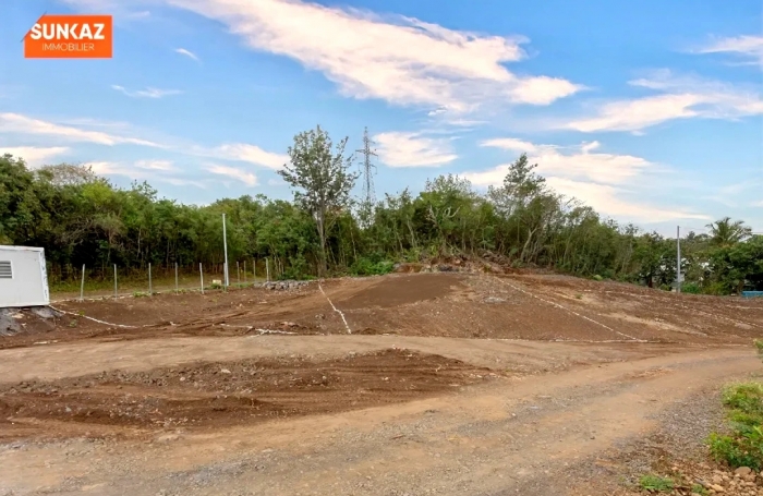 Vente Terrain 234.58m&sup2; Rivi&egrave;re Saint Louis