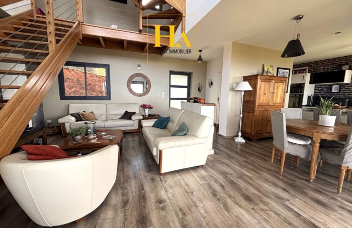 Vente Maison 187m&sup2; 6 pi&egrave;ces Les Avirons