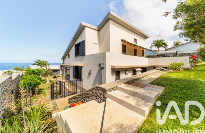 Vente Divers 160m&sup2; 5 pièces Saint Gilles les Bains