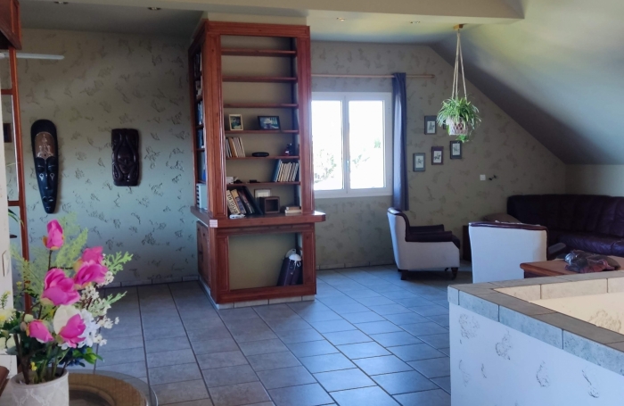 Vente Maison 246m&sup2; 6 pièces Saint-Leu