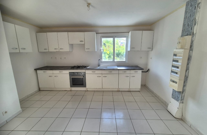 Appartement T6 Duplex &agrave; Sainte-Suzanne