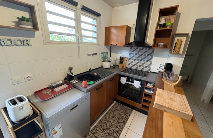 Location Appartement 85m&sup2; 4 pi&egrave;ces Saint Gilles les Bains