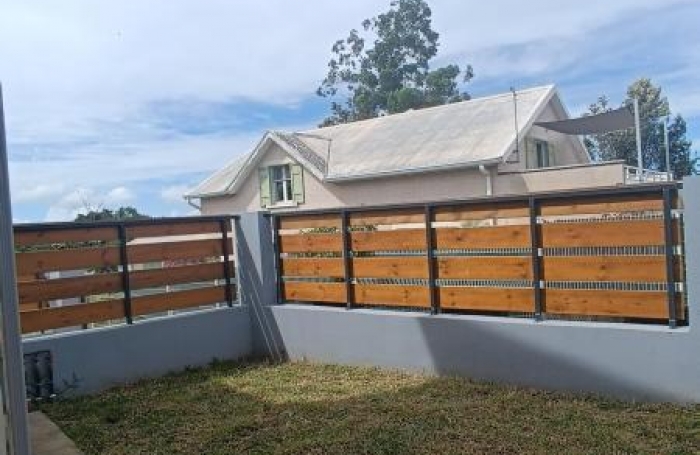 Location Maison 62m&sup2; 3 pièces Le Tampon