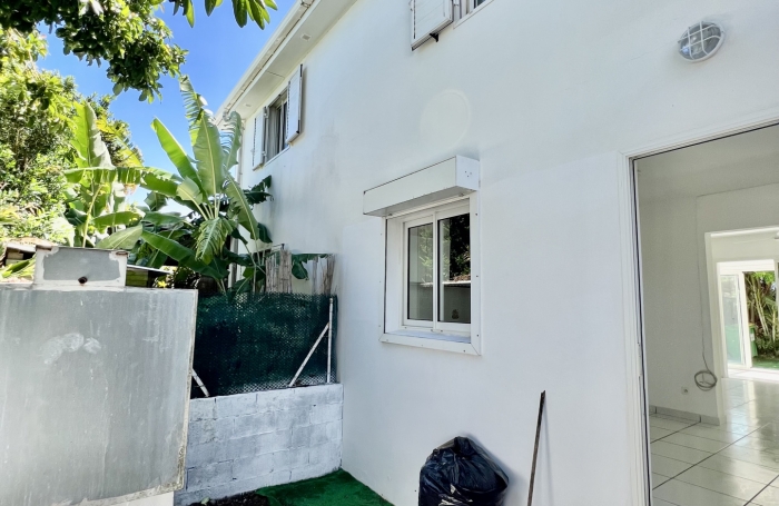 SAINT PIERRE 97410 - MAISON DE VLLE - LUMINEUSE - AGREABLE &Agrave; VIVRE - PROCHE COMMODIT&Eacute;S