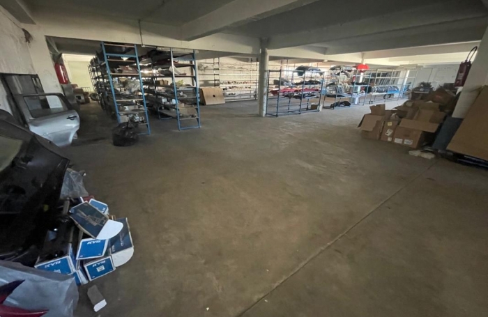 Vente Local commercial 1325m&sup2; Saint-Pierre