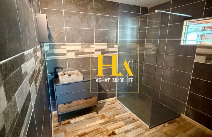 Vente Maison 95m&sup2; 5 pi&egrave;ces Rivi&egrave;re Saint Louis