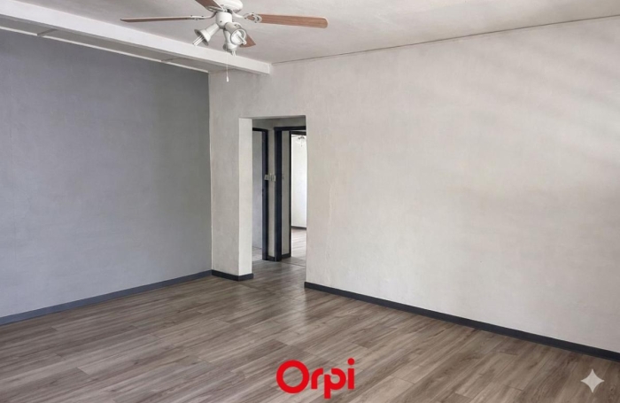 Vente Maison 118m&sup2; 7 pièces Saint Paul