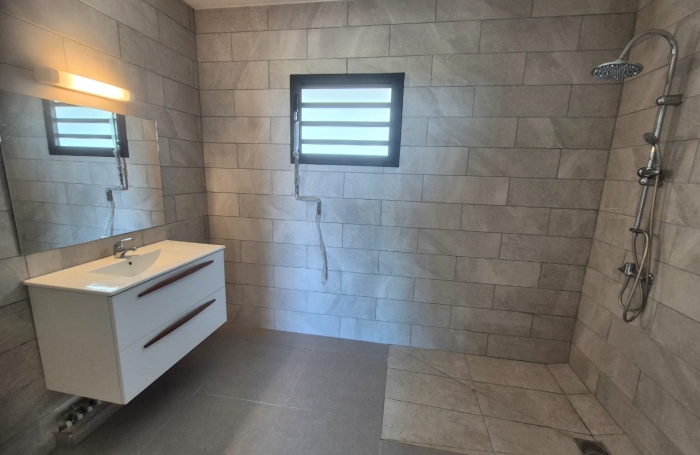 Villas T4 neuves jumel&eacute;es &agrave; Ste Suzanne