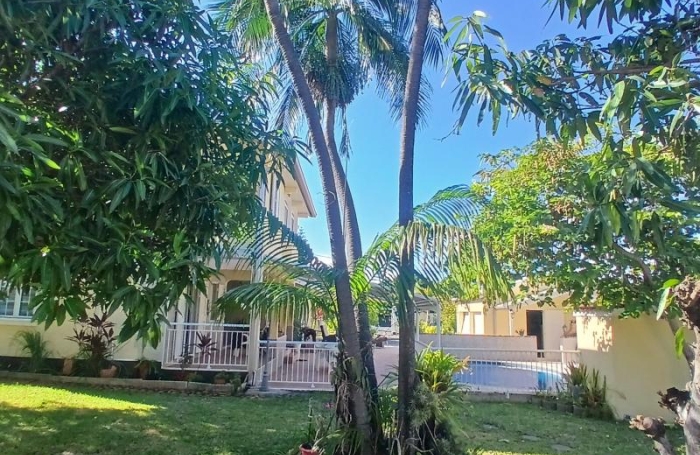 Vente Maison 135m&sup2; 4 pièces Etang-Sale