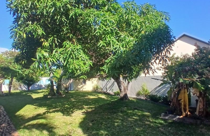 Vente Maison 135m&sup2; 4 pièces Etang-Sale