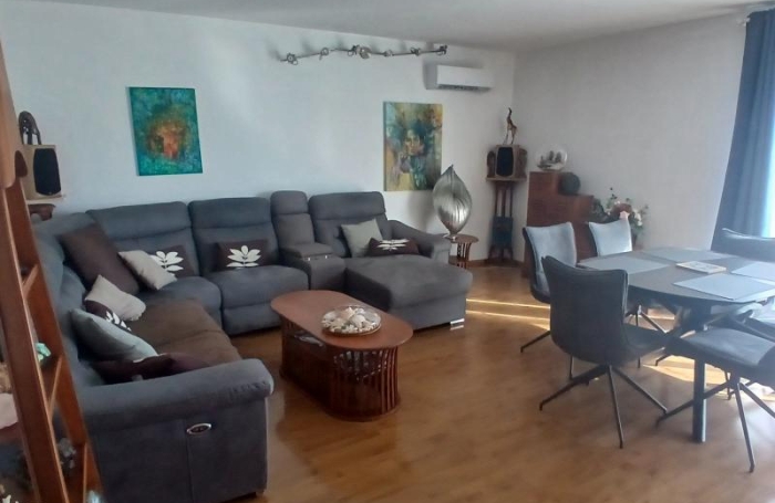 Vente Maison 135m&sup2; 4 pièces Etang-Sale