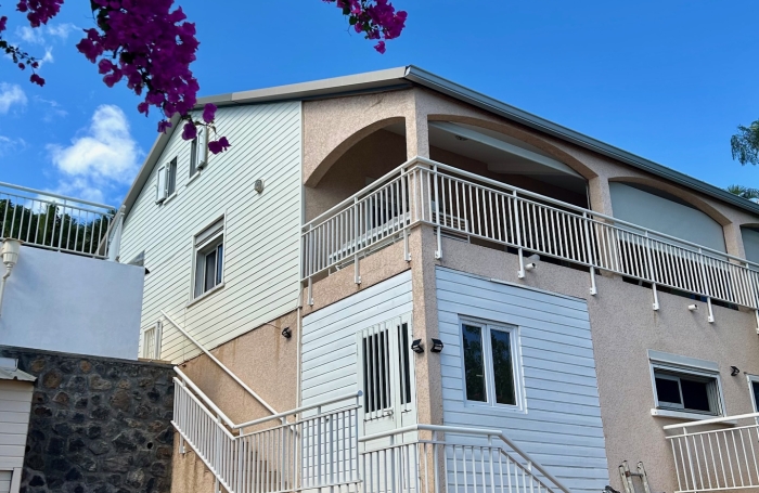 Immobilier de prestige : Villa F6, piscine &agrave; acheter &agrave; Saint-Paul